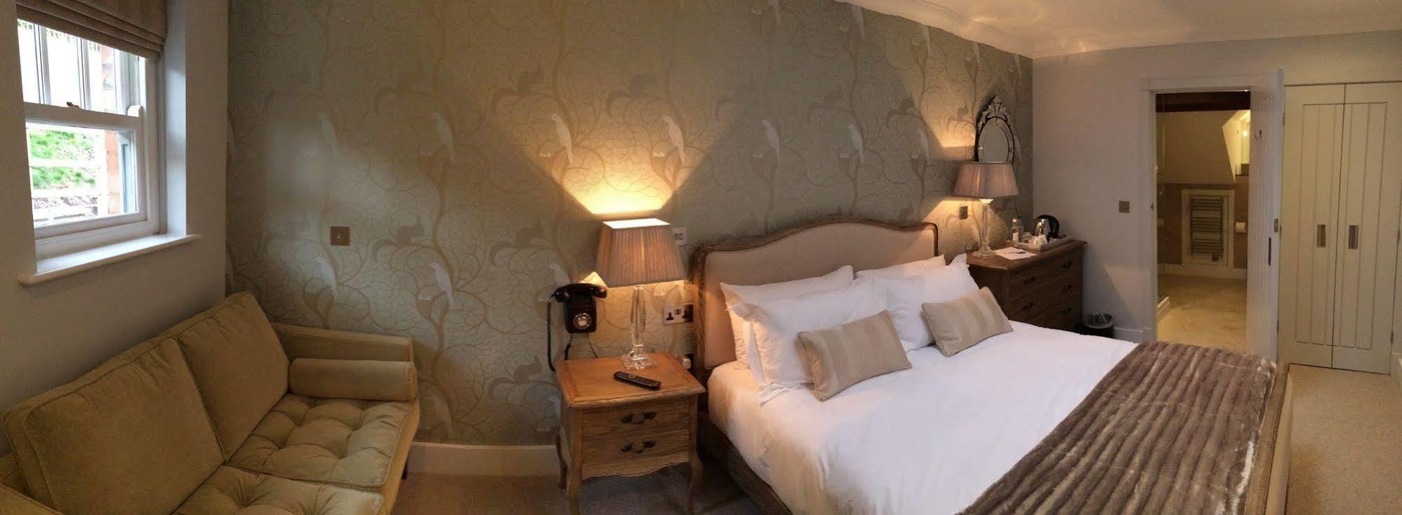 The Rest Hotel Линкълн Екстериор снимка